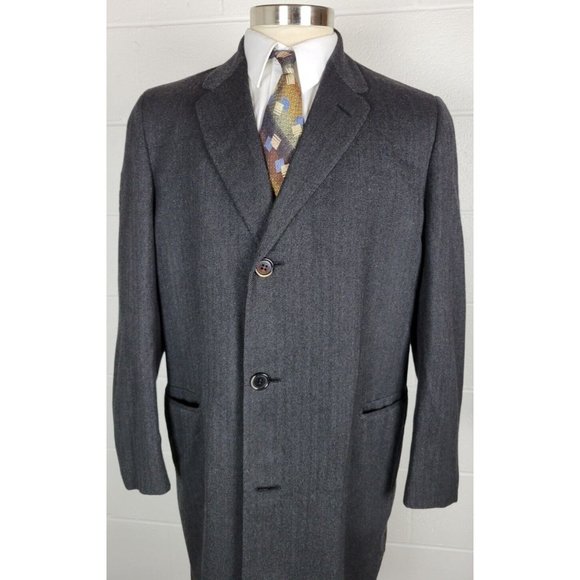 Vintage 50s-60s Charcoal Gray Herringbone Kasheen Kashmir Overcoat Scotland‎ 40R - Picture 2 of 10